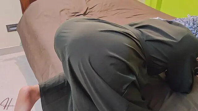 Hot MILF gets her beautiful Asian ass fucked deep in doggy style