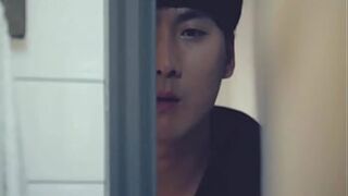Peeping at my friend's sister in the shower🚿 then claiming her