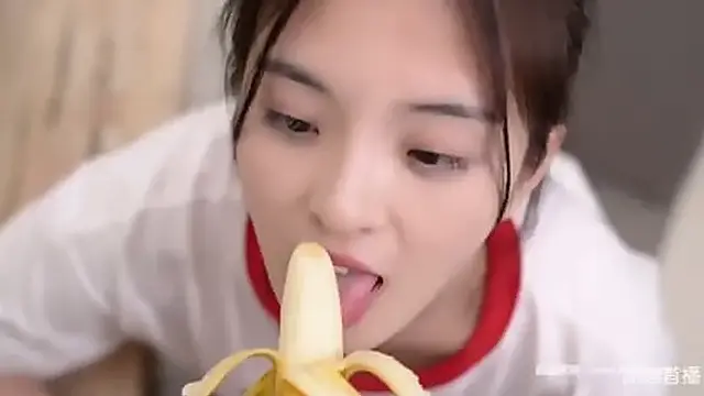 Chinese Girl Practice On Banana Before Sucking Cock - Chidima Fola