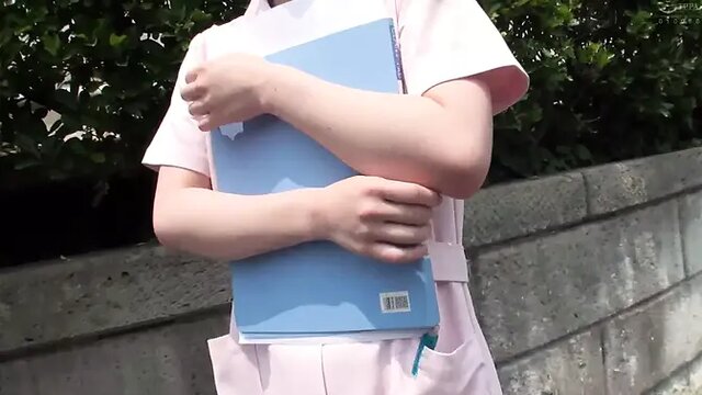 Street pickup leads to big cock railing by gorgeous nurse