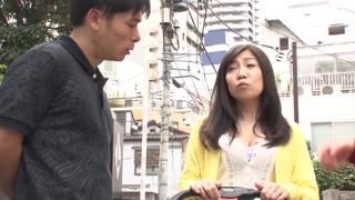 Secretly banging my wife’s friend Her sexy tits drive me wild We gave in when alone Part 1 Japanese Mature Milf