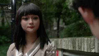 Short-haired temptress teases big cock🌭 teacher in hot sex scene